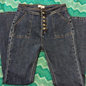 Button Fly Highwaisted Flare Jeans